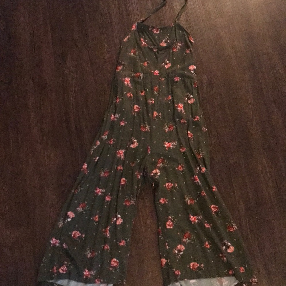 Jumpsuit with pockets